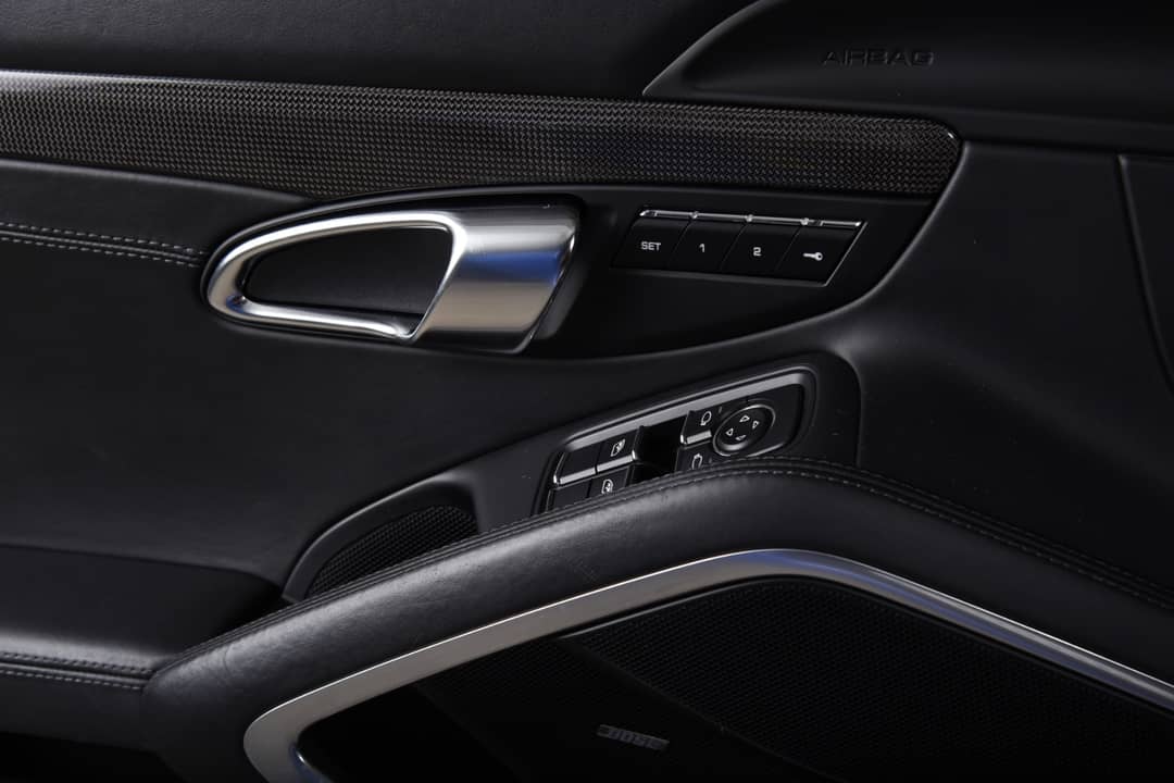 2017 Porsche 911 Carrera S — photo 23