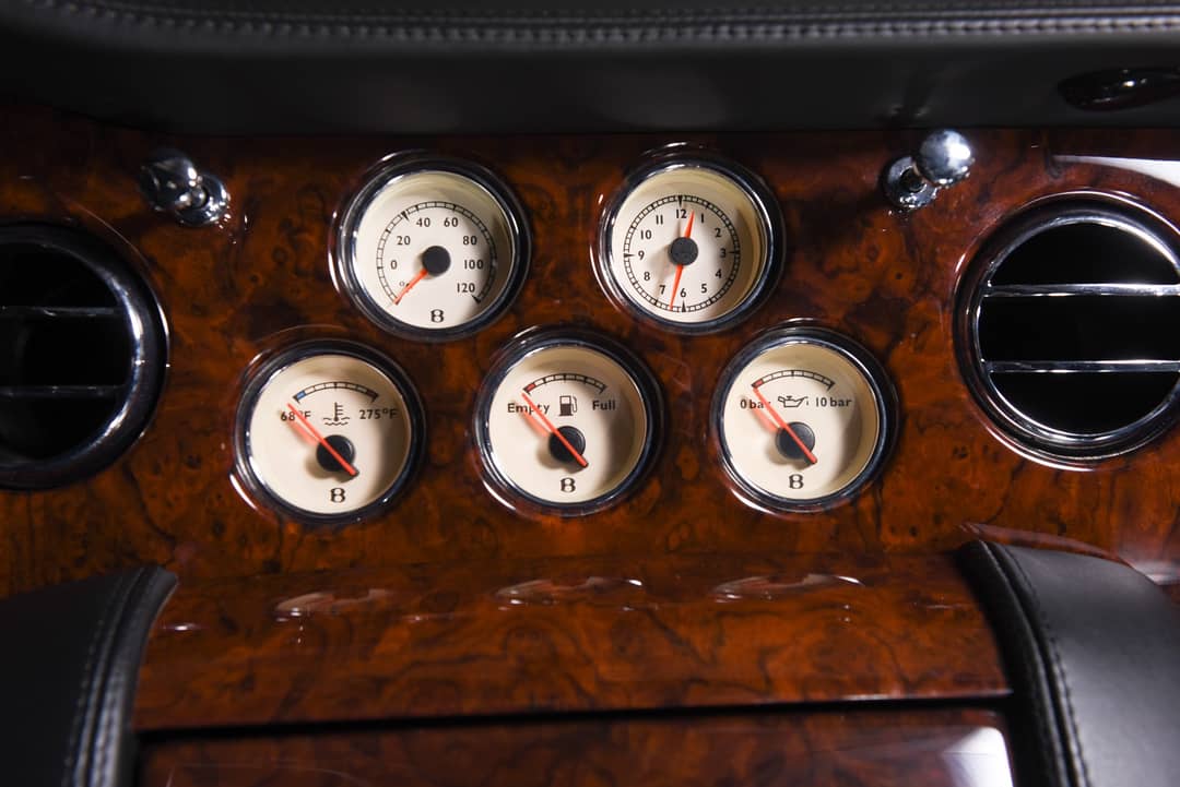 2008 Bentley Azure — photo 23