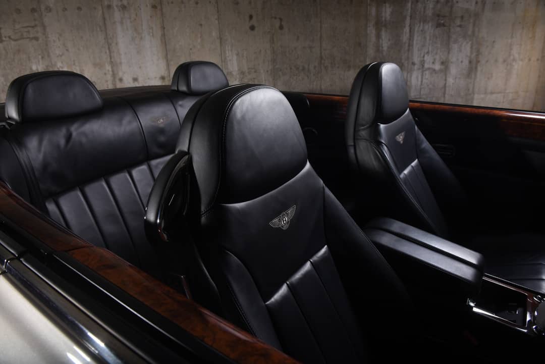 2008 Bentley Azure — photo 28
