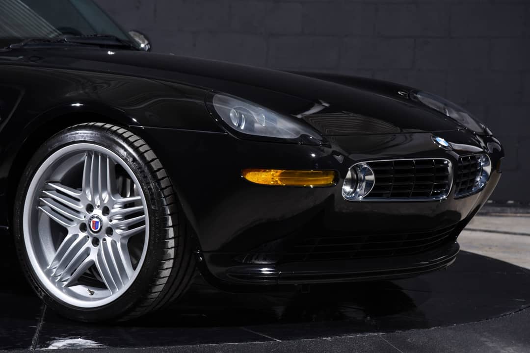 2002 BMW Z8 — photo 30