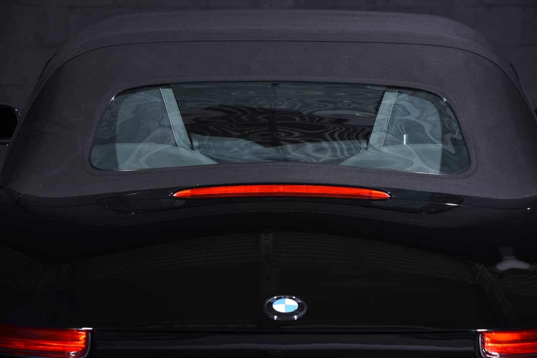 2002 BMW Z8 — photo 33