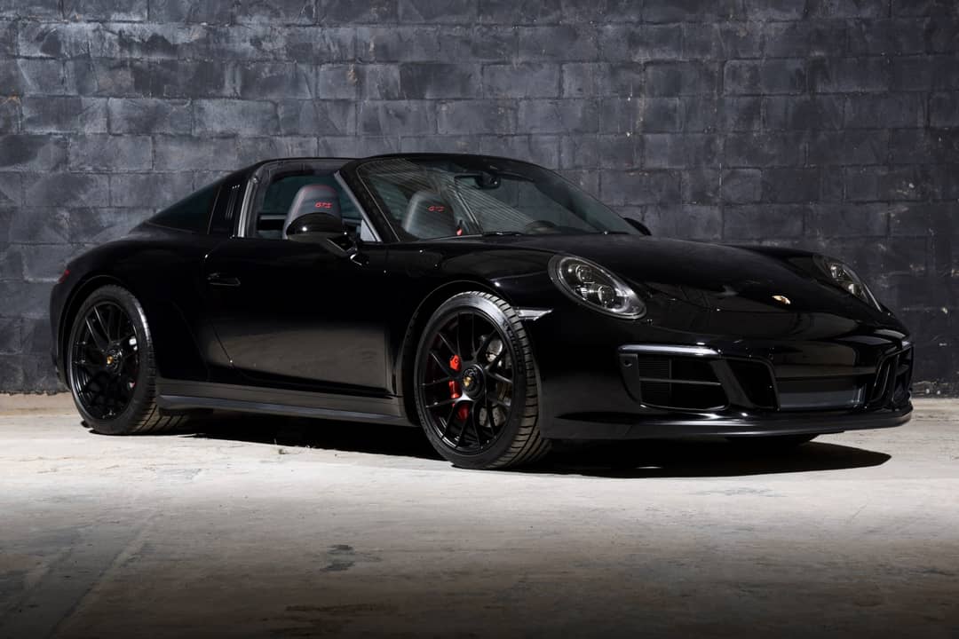 2017 Porsche 911 Targa 4 GTS — photo 2
