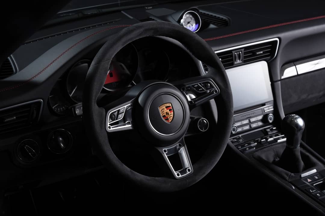2017 Porsche 911 Targa 4 GTS — photo 26