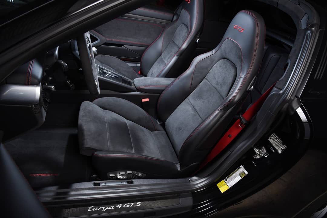 2017 Porsche 911 Targa 4 GTS — photo 5