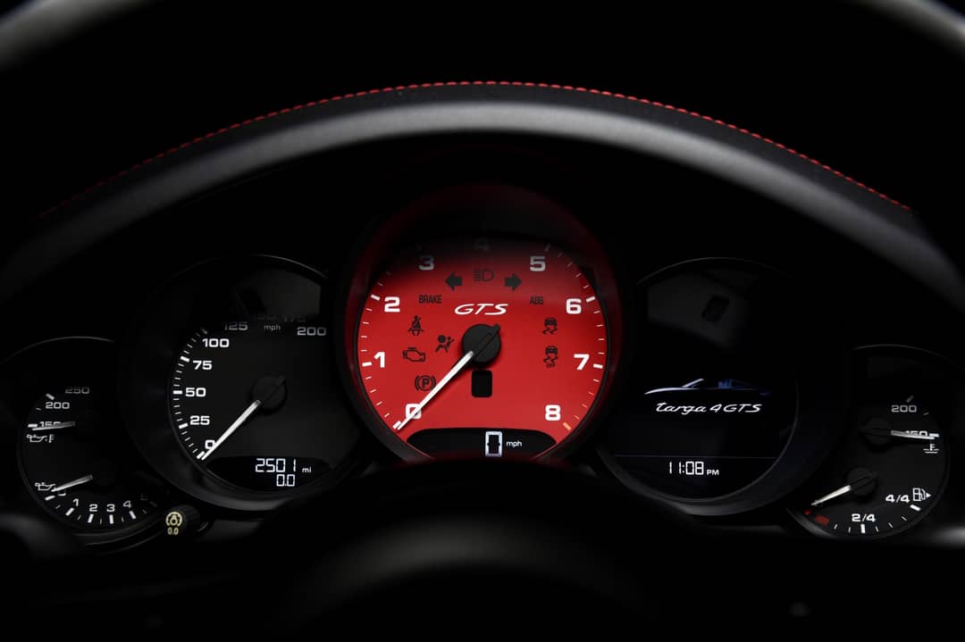2017 Porsche 911 Targa 4 GTS — photo 8