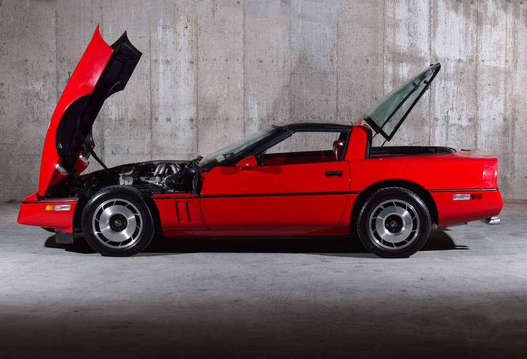 1985 Chevrolet Corvette — photo 22