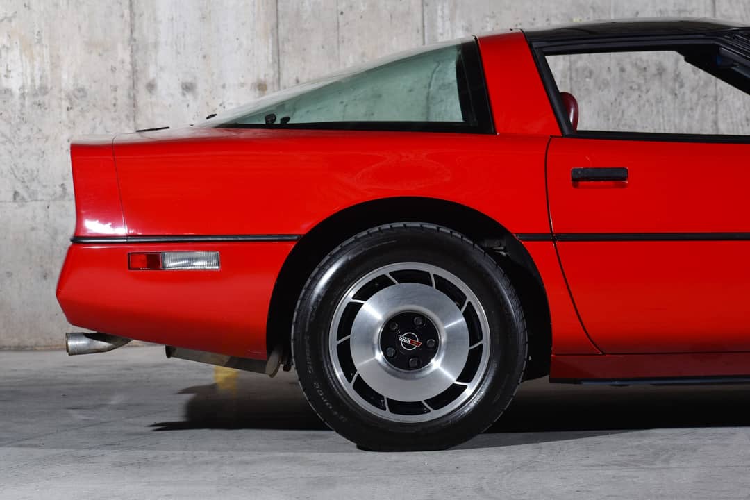 1985 Chevrolet Corvette — photo 5