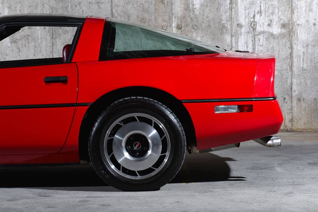 1985 Chevrolet Corvette — photo 8