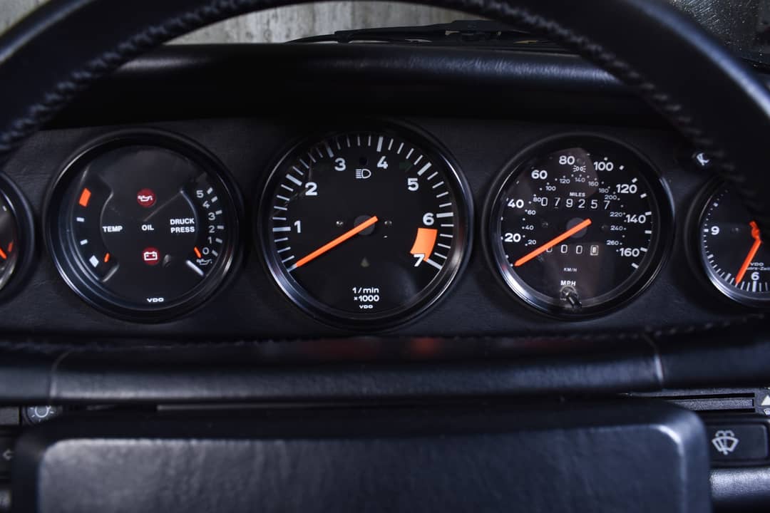 1987 Porsche 911 Targa Carrera — photo 12
