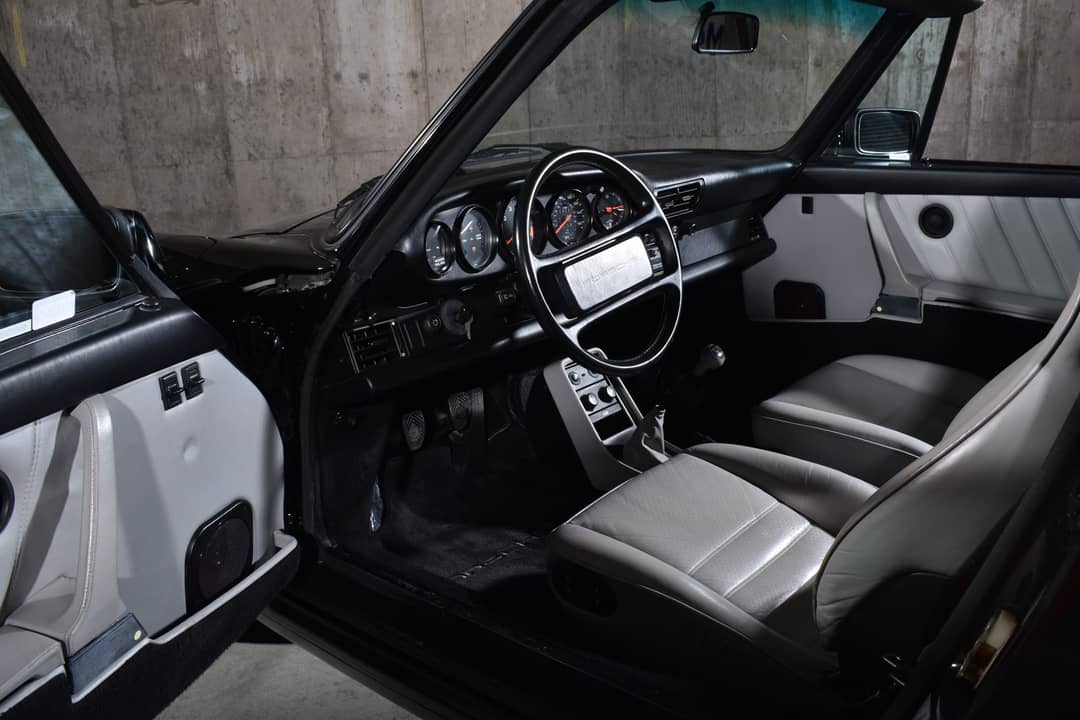 1987 Porsche 911 Targa Carrera — photo 16