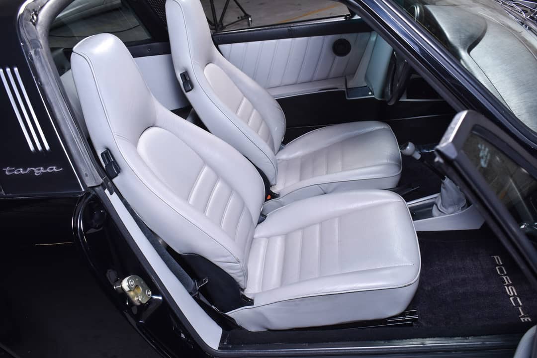 1987 Porsche 911 Targa Carrera — photo 23