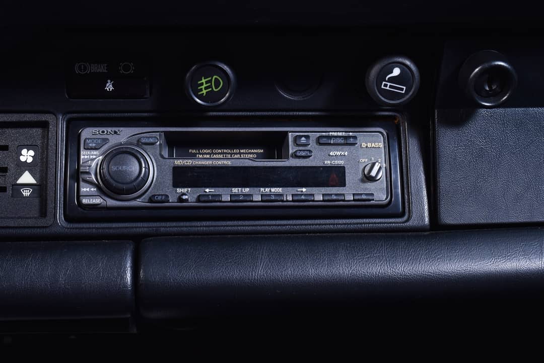 1987 Porsche 911 Targa Carrera — photo 27