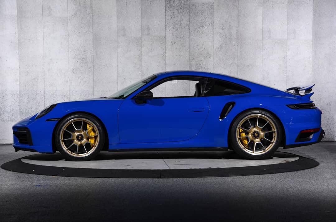 2021 Porsche 911 Turbo S — photo 12