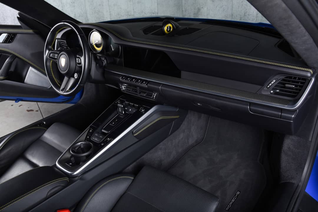 2021 Porsche 911 Turbo S — photo 13