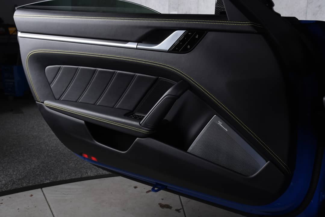 2021 Porsche 911 Turbo S — photo 17
