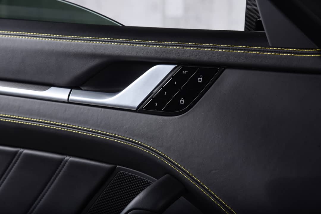 2021 Porsche 911 Turbo S — photo 18