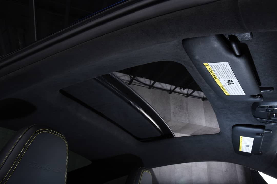 2021 Porsche 911 Turbo S — photo 35