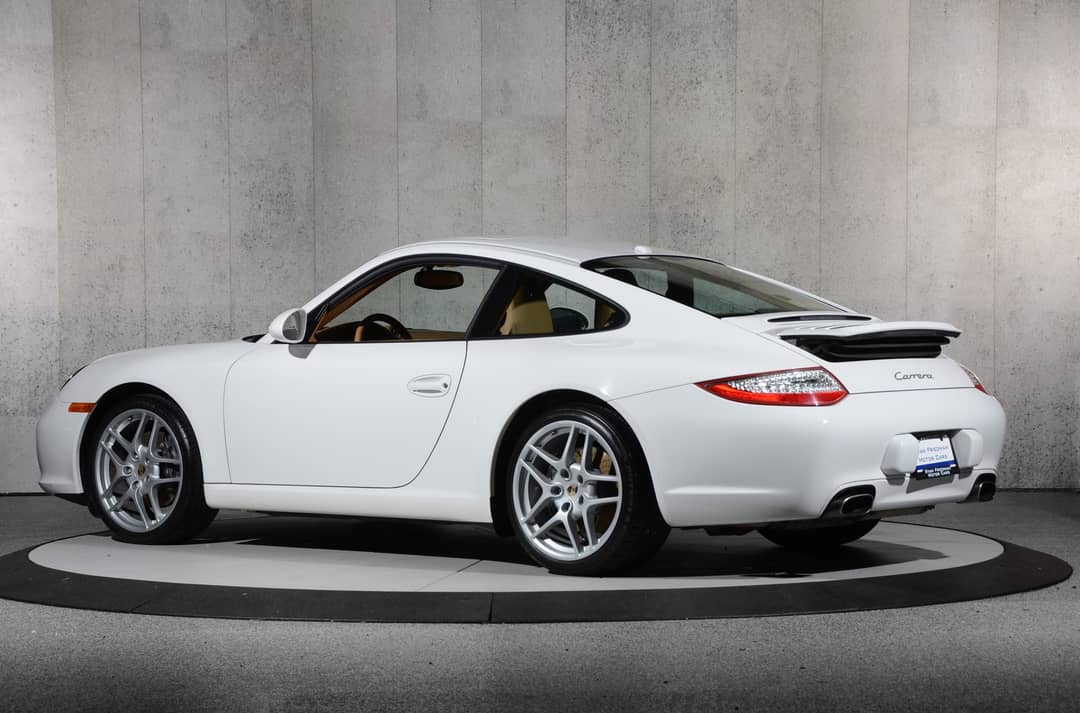 2011 Porsche 911 Carrera — photo 3