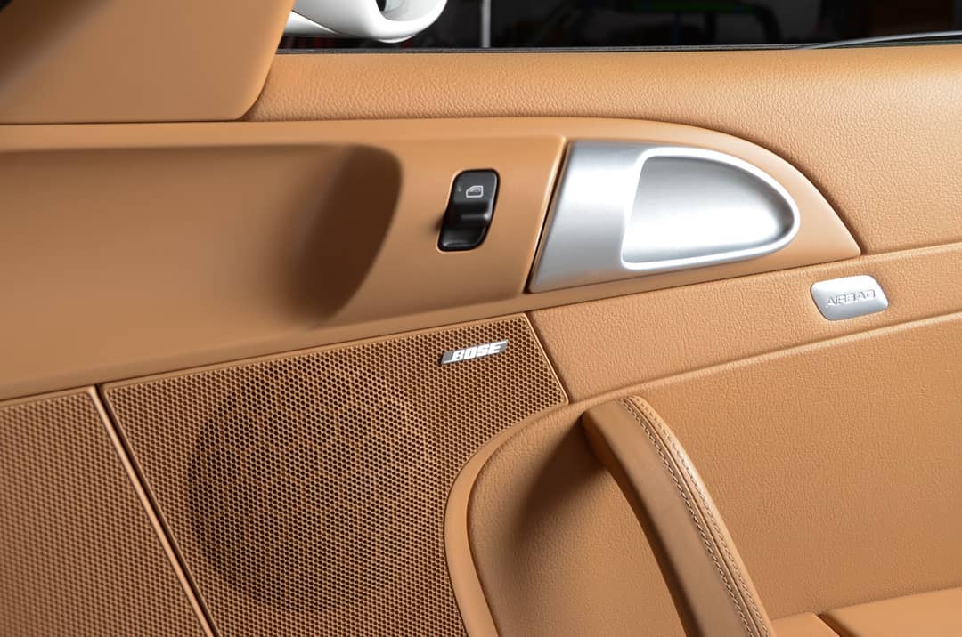 2011 Porsche 911 Carrera — photo 30