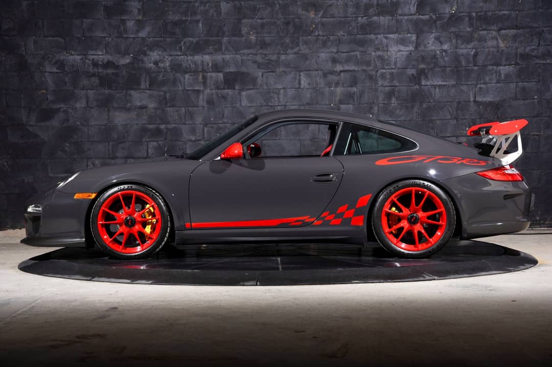 2011 Porsche 911 GT3 RS — photo 17