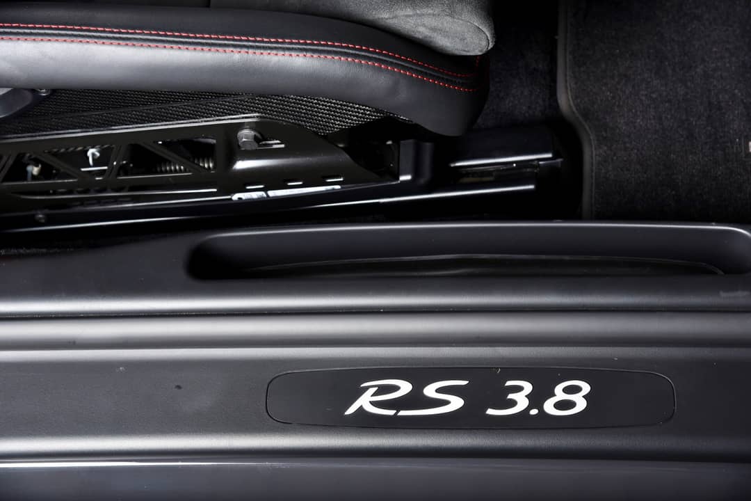 2011 Porsche 911 GT3 RS — photo 35