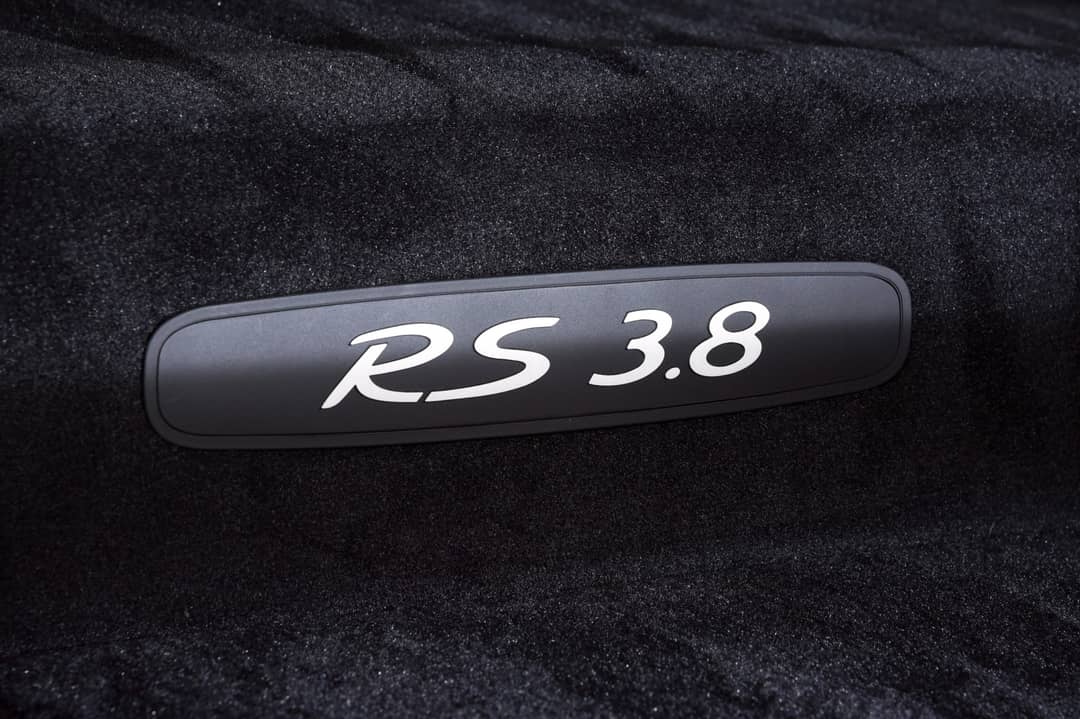 2011 Porsche 911 GT3 RS — photo 36