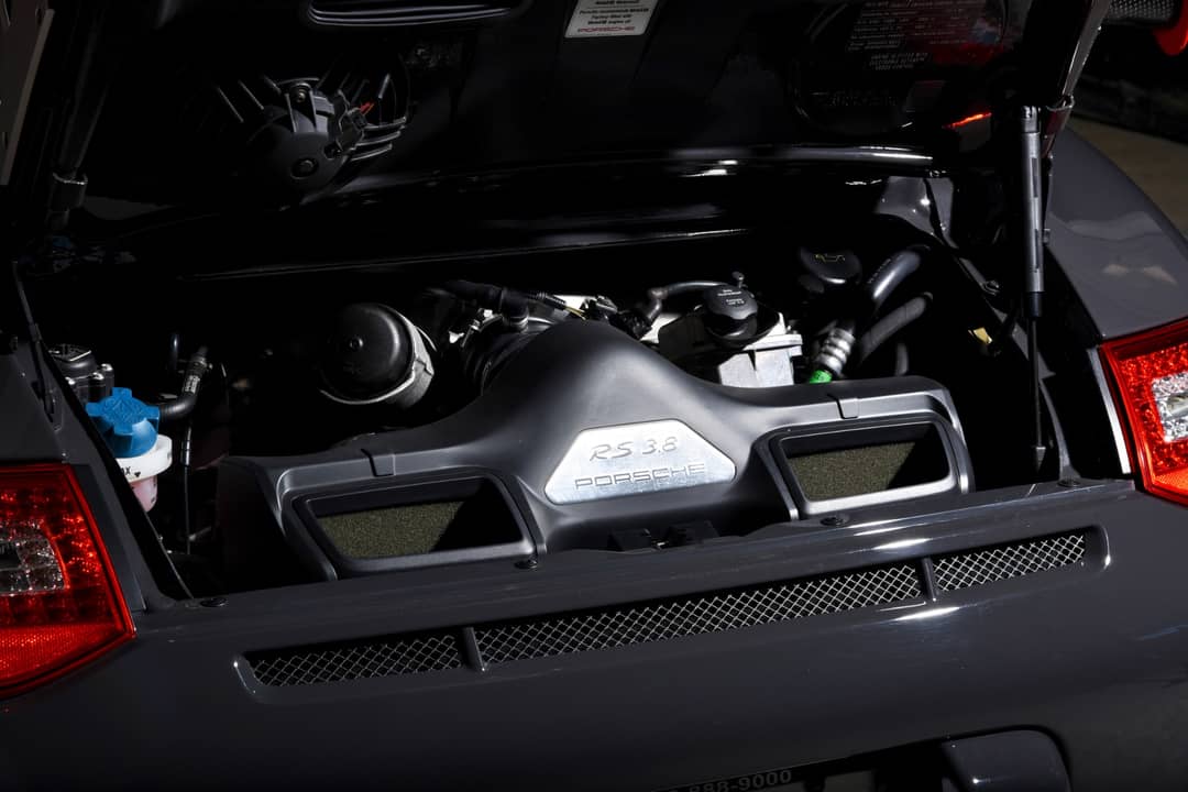 2011 Porsche 911 GT3 RS — photo 38