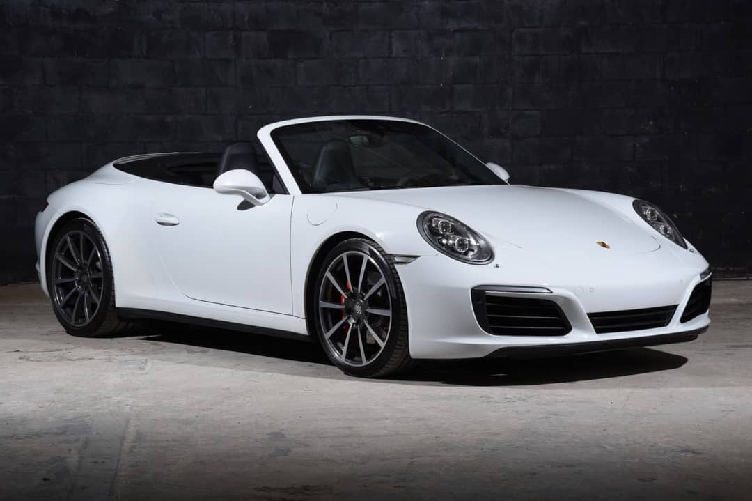 2017 Porsche 911 Carrera 4S — photo 2