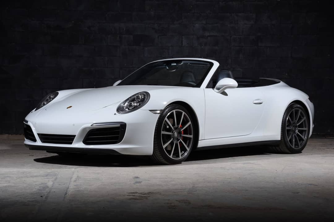 2017 Porsche 911 Carrera 4S — photo 11