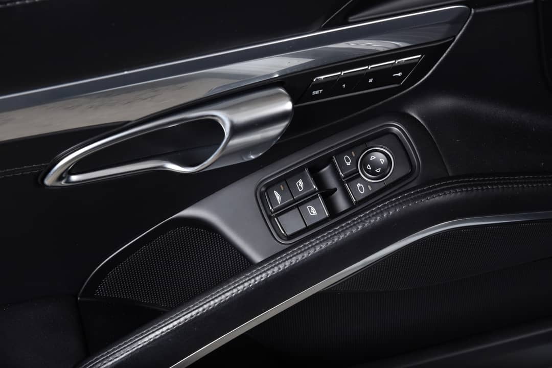 2017 Porsche 911 Carrera 4S — photo 8