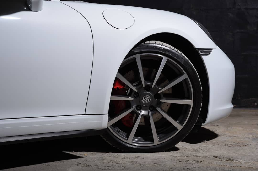 2017 Porsche 911 Carrera 4S — photo 9