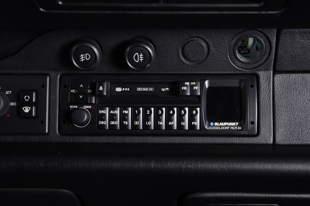 1996 Porsche 911 Carrera RS — photo 24