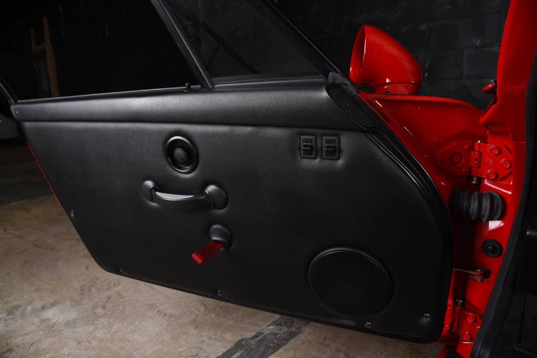 1996 Porsche 911 Carrera RS — photo 26