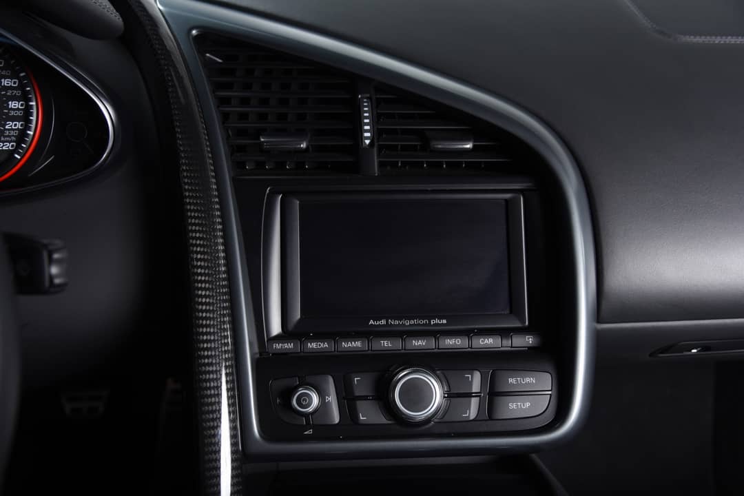 2010 Audi R8 5.2 quattro — photo 18