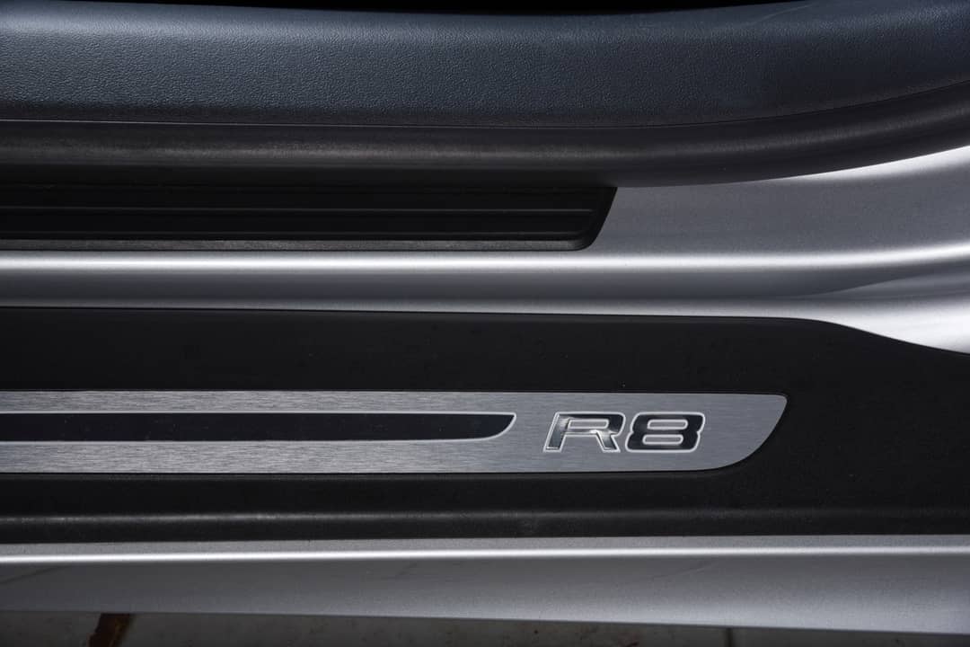 2010 Audi R8 5.2 quattro — photo 24