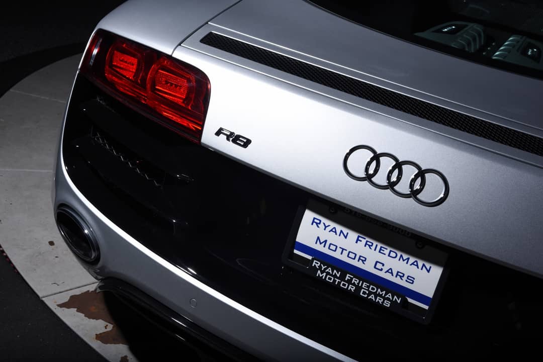 2010 Audi R8 5.2 quattro — photo 29
