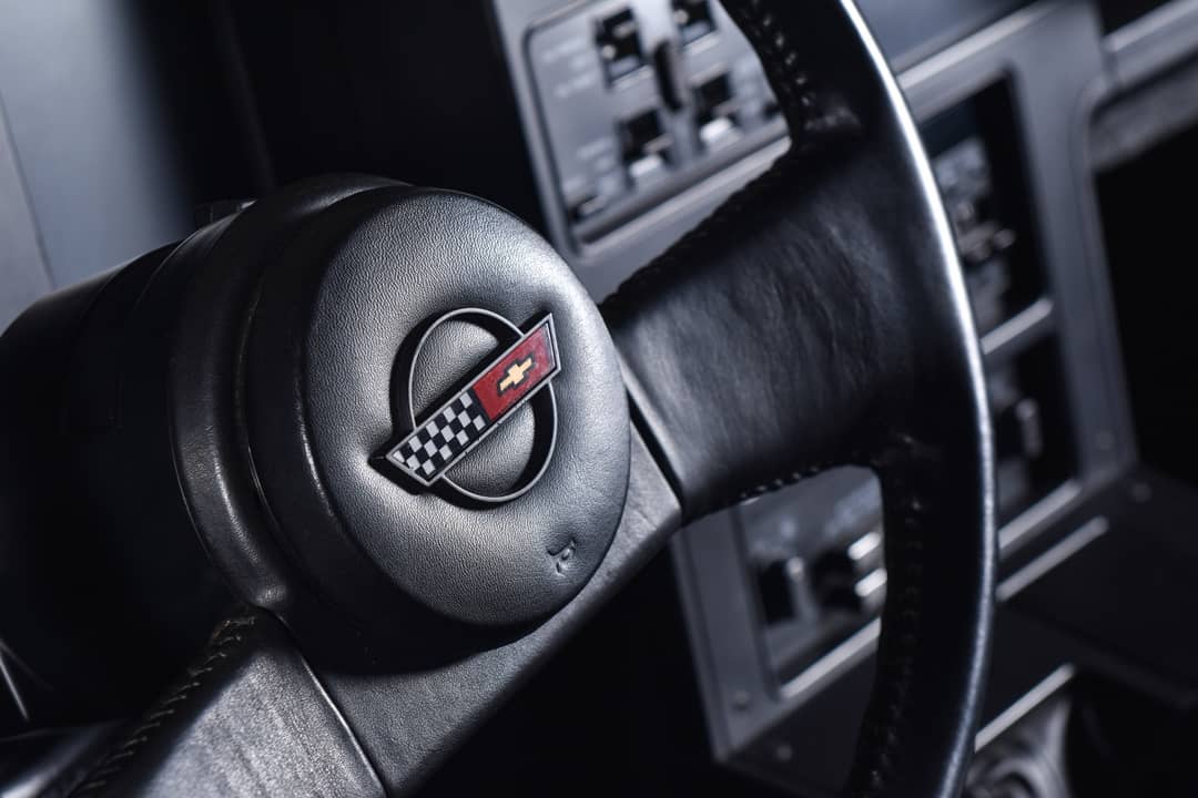 1985 Chevrolet Corvette — photo 19