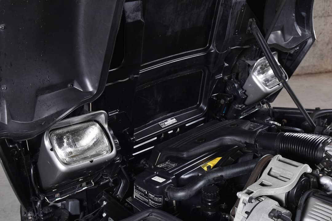 1985 Chevrolet Corvette — photo 28