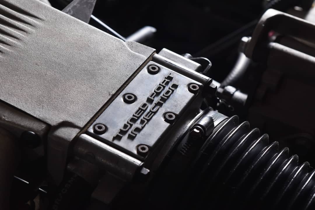 1985 Chevrolet Corvette — photo 33