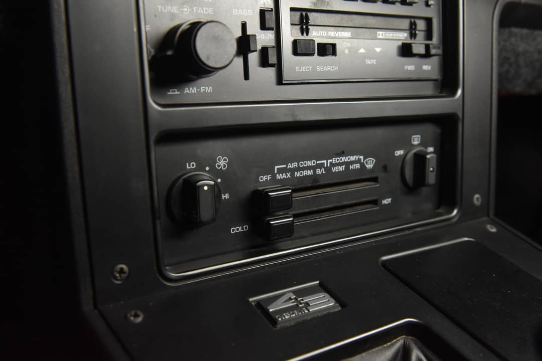 1985 Chevrolet Corvette — photo 47