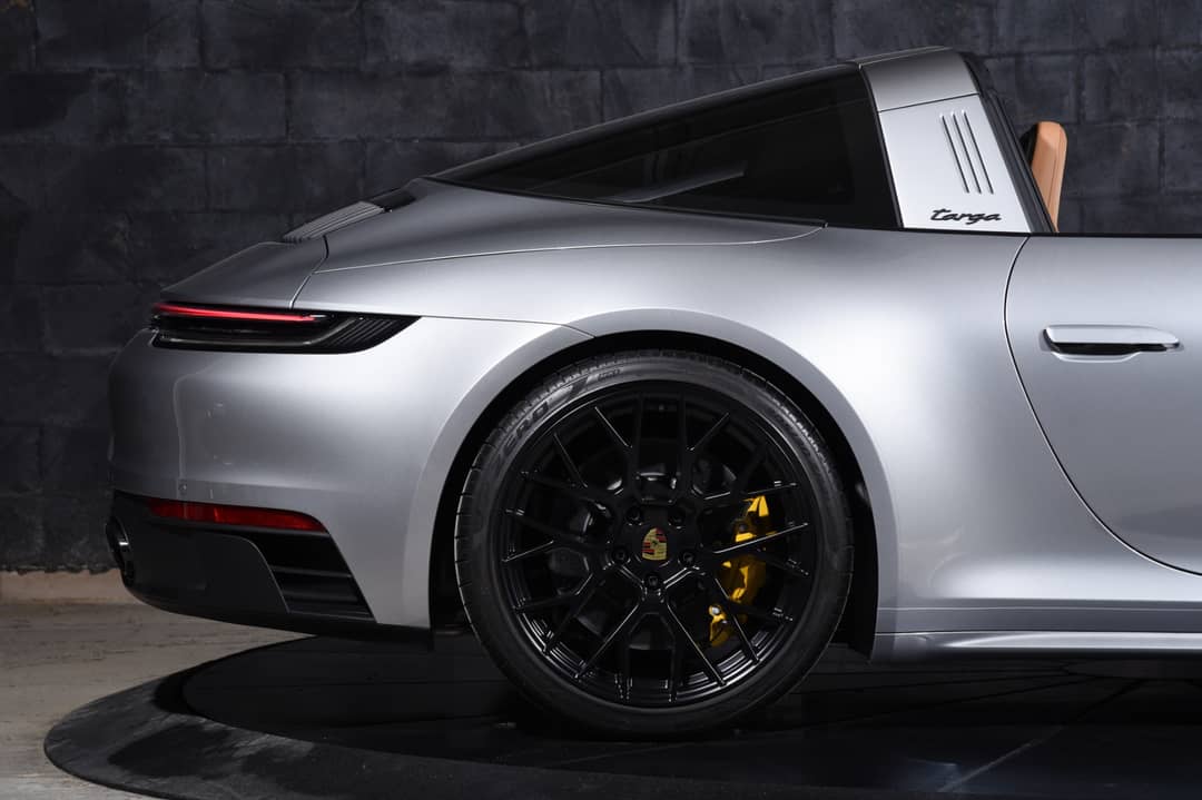 2024 Porsche 911 Targa 4 GTS — photo 48