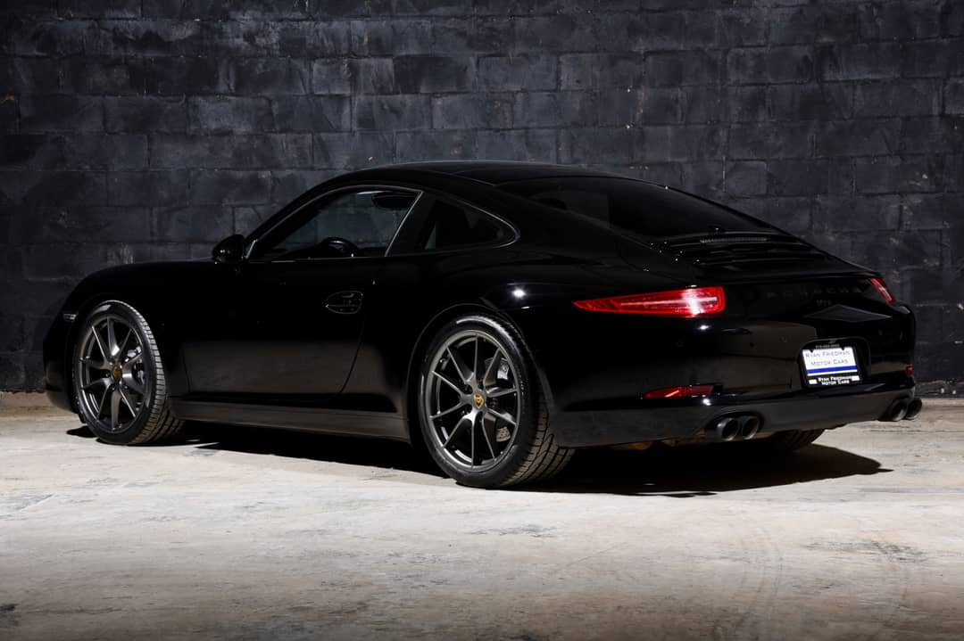 2016 Porsche 911 Carrera Black Edition — photo 3