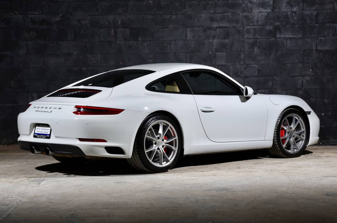 2019 Porsche 911 Carrera S — photo 3