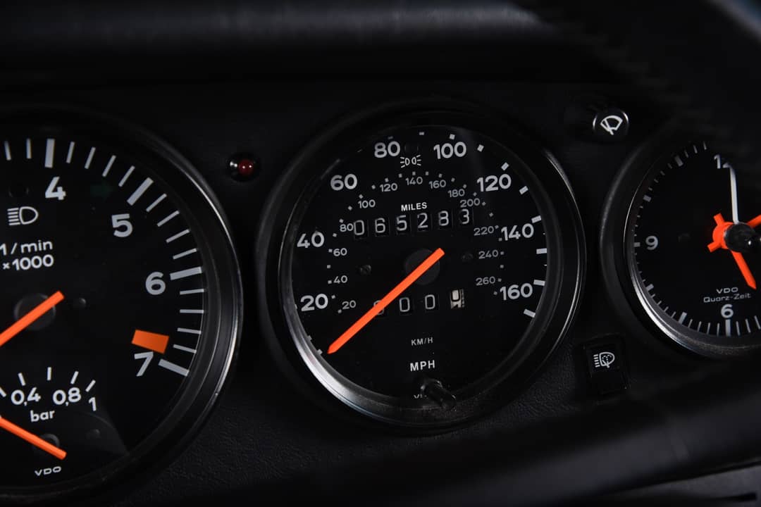 1988 Porsche 911 Carrera Turbo Targa — photo 19