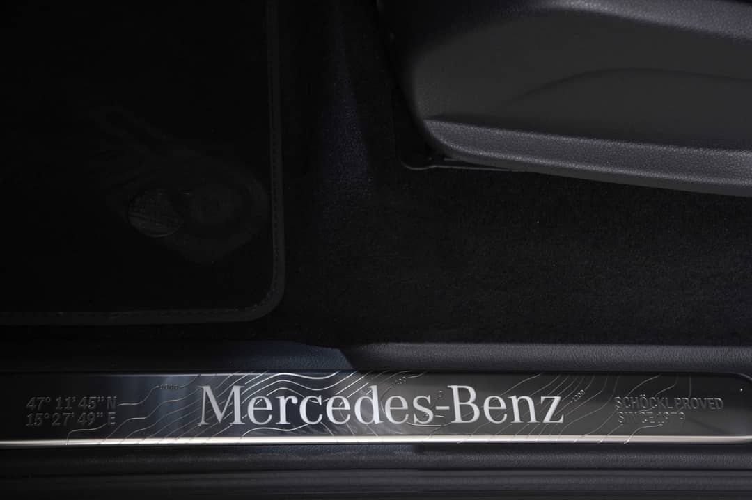 2025 Mercedes-Benz G-Class G 550 Stronger Than the 1980s Edition — photo 18