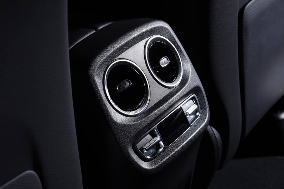 2025 Mercedes-Benz G-Class G 550 Stronger Than the 1980s Edition — photo 22