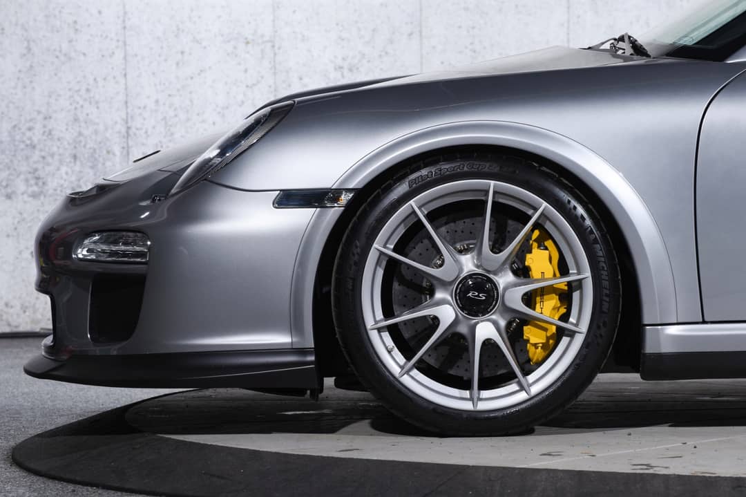 2010 Porsche 911 GT3 RS — photo 12