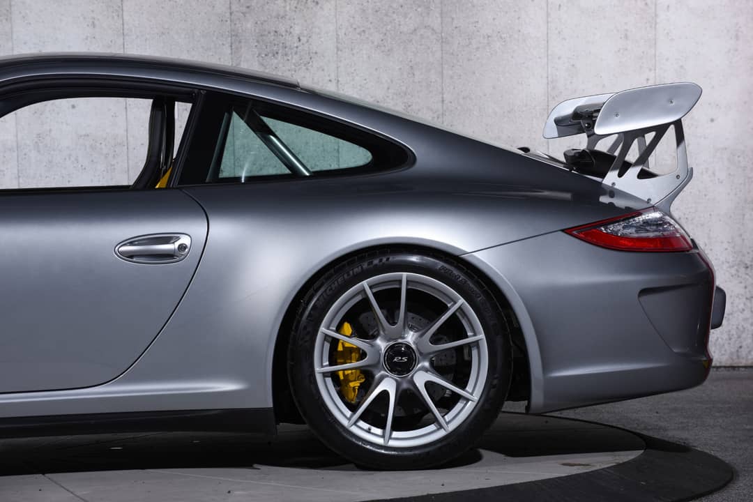 2010 Porsche 911 GT3 RS — photo 15