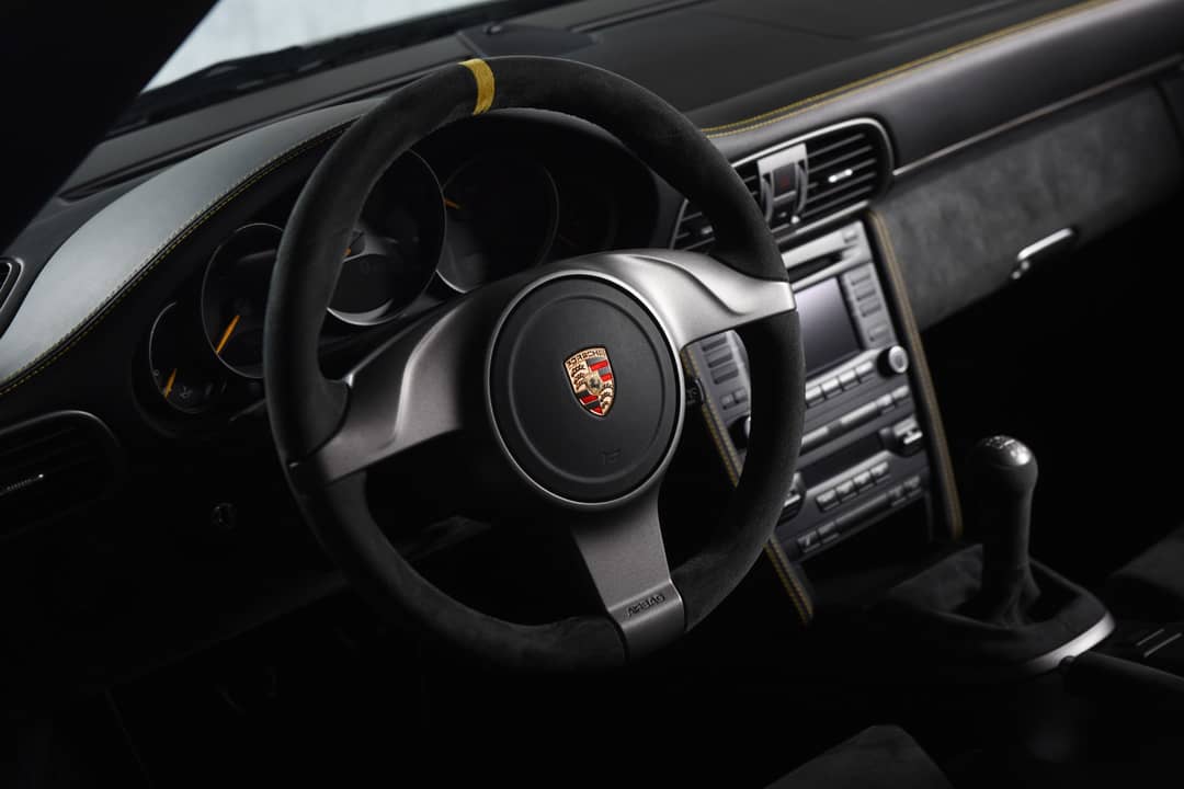 2010 Porsche 911 GT3 RS — photo 20