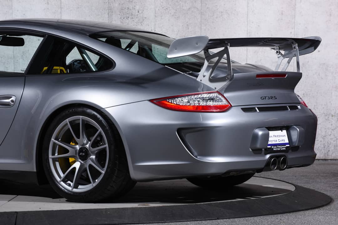 2010 Porsche 911 GT3 RS — photo 43